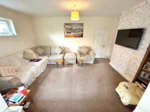 Lounge area- click for photo gallery